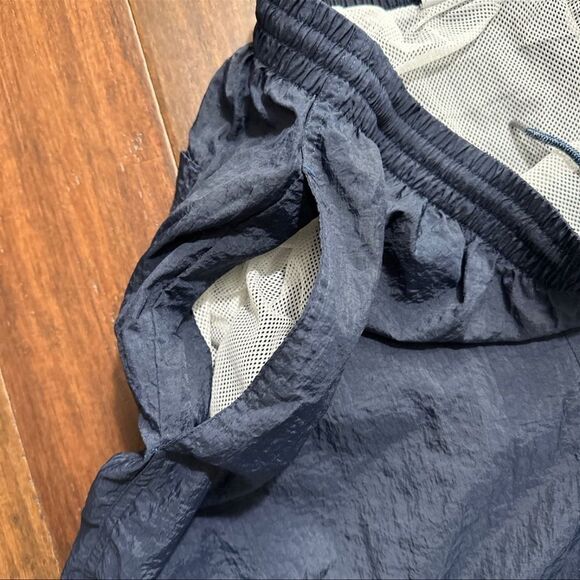 Vintage Reebok Men’s Swimtrunks - Picture 6 of 6